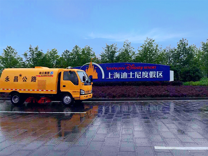 pp电子扫路车保洁上海迪士尼
