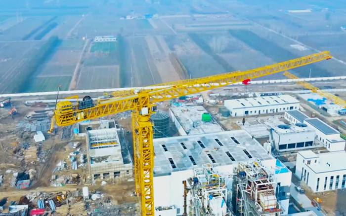 又一超大吨位！ pp电子塔机助力城市绿色升级