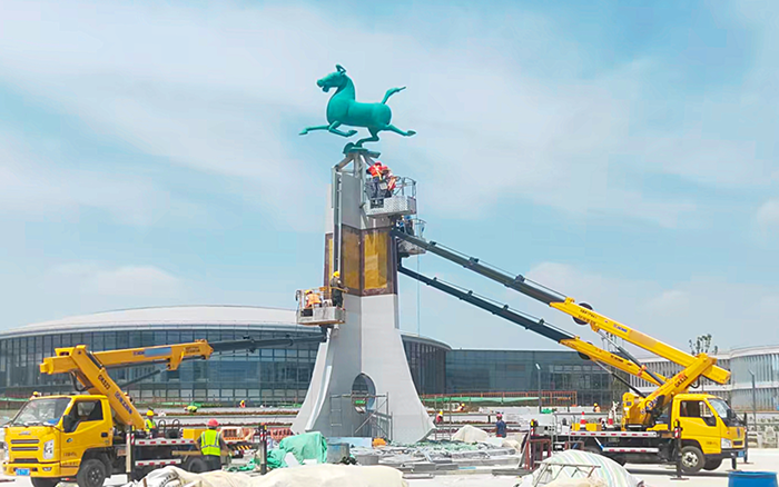 西北枢纽迎高峰！ 兰州中川机场高空建设“颜值功臣”是pp电子